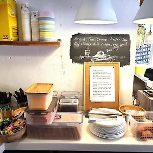 Cube Itaewon Hostal