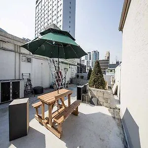 招待所 首爾 明洞地铁非力斯戴旅馆酒店